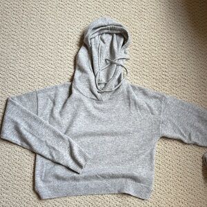 Reformation Light Gray Women's Cashmere Sweater
